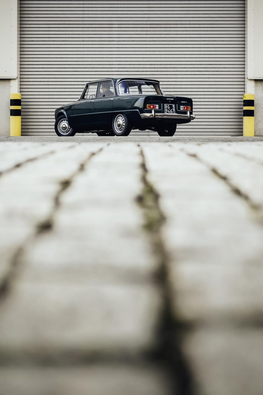  Alfa Romeo Giulia T.I. (105.08) 1966 года  (фото 2 из 12)